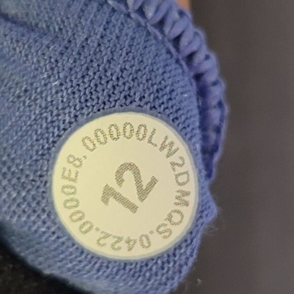 Lululemon High-Neck Square-Back Train Bra. Size 12 - Picture 7 of 7